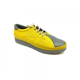 کفش کتونی زنانه چرم طبیعی  تبریز کد462